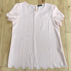 $3/12 Light Pink Scalloped Blouse
